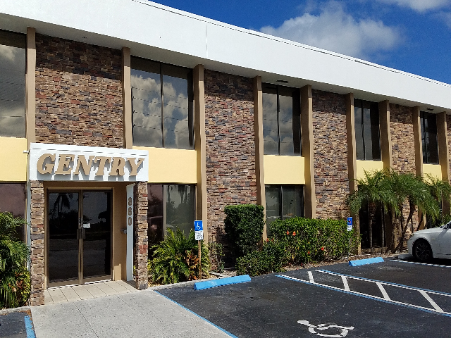 860 US Highway 1 in North Palm Beach