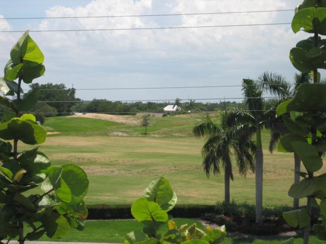 860 US Highway 1 in North Palm Beach