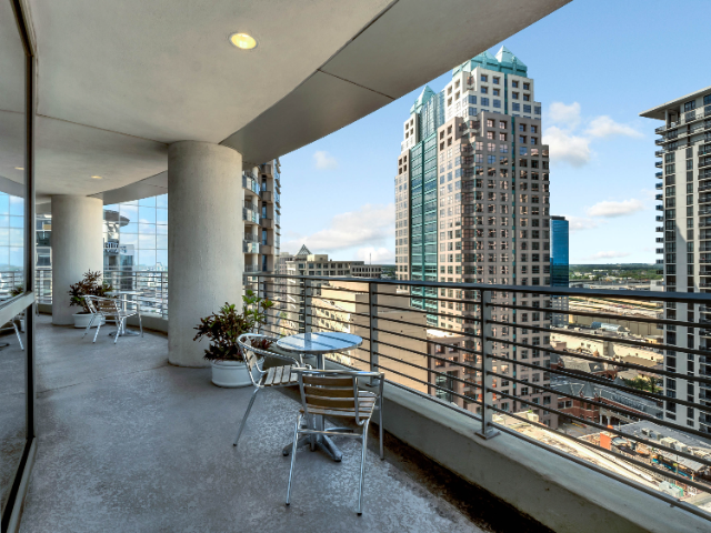 121 South Orange Avenue in Orlando