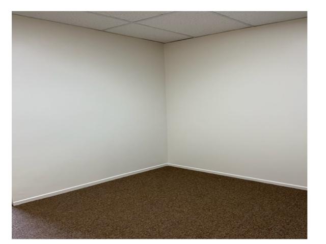 18344 Oxnard St in Tarzana