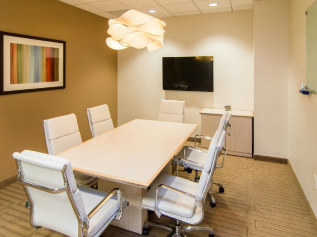 4000 MacArthur Blvd in Newport Beach