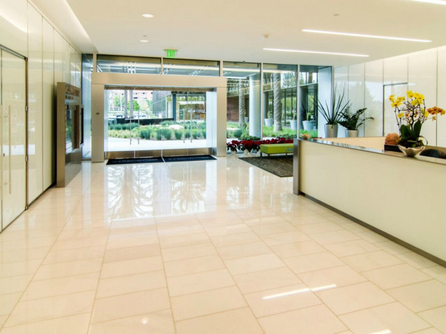 4000 MacArthur Blvd in Newport Beach