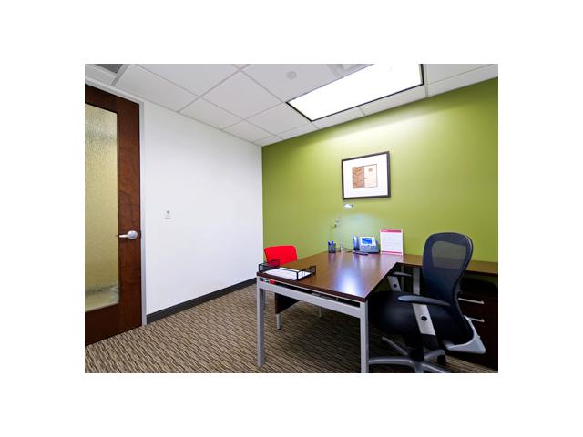 112 W 34th St in New York