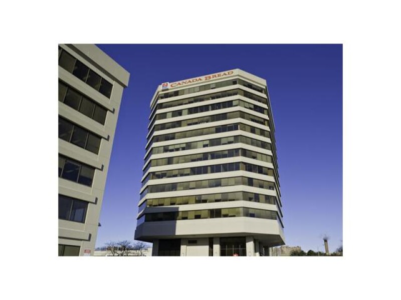 10 Four Seasons Place Etobicoke