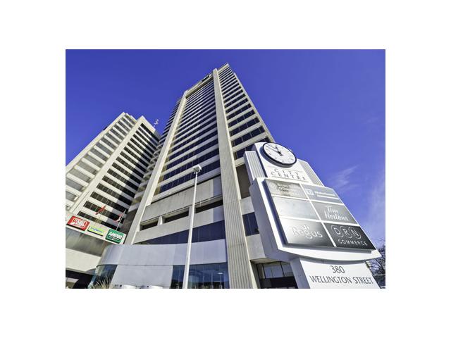 380 Wellington St Londen