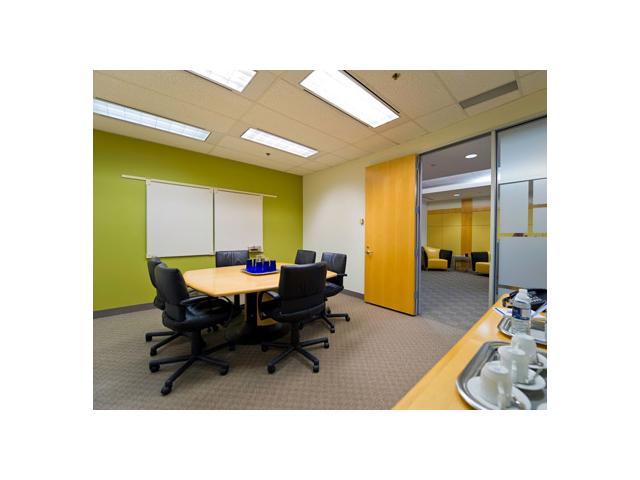 2425 Matheson Boulevard East in Mississauga