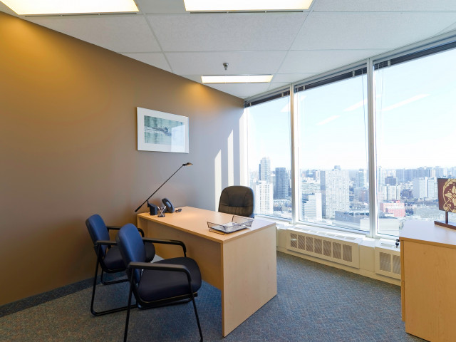 1 Dundas Street West in Toronto