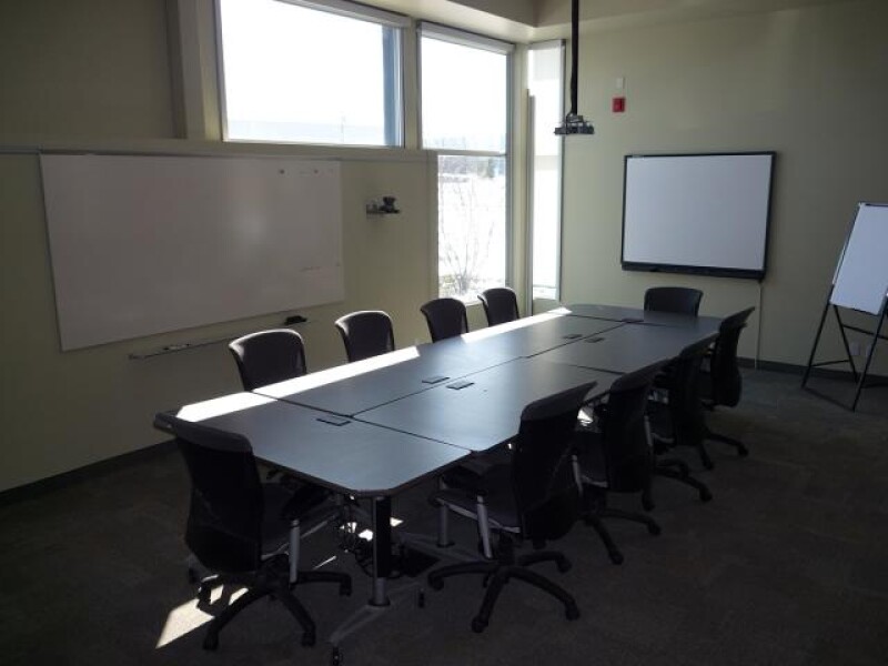 92 Caplan Ave Barrie