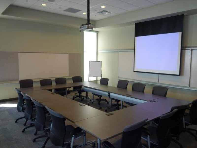 92 Caplan Ave Barrie