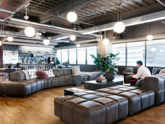 460 Park Ave S in New York