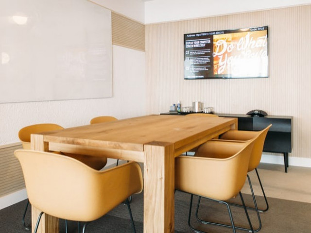 460 Park Ave S in New York