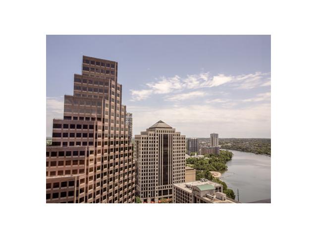 111 Congress Avenue in Austin