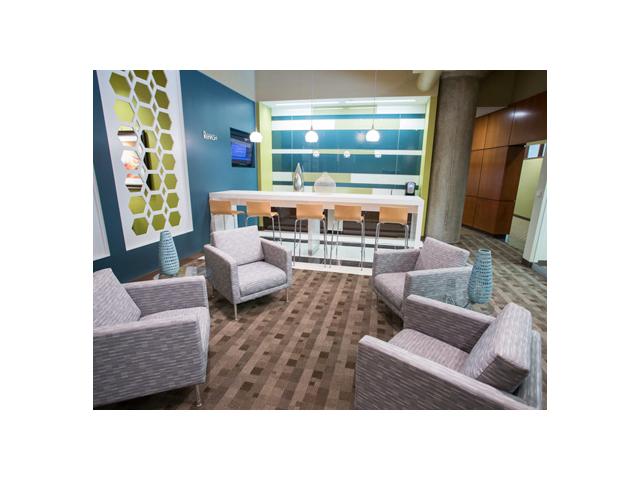 420 Throckmorton St in Fort Worth