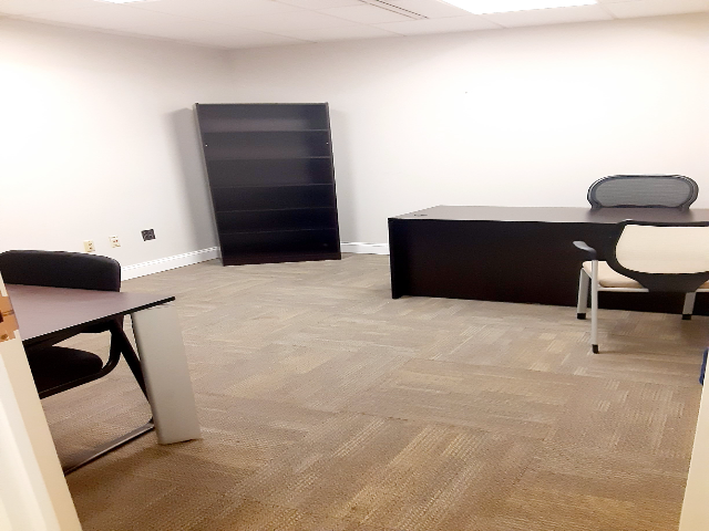 2121 Eisenhower Ave in Alexandrie