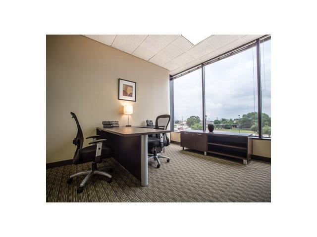 1716 Briarcrest Drive in Bryan