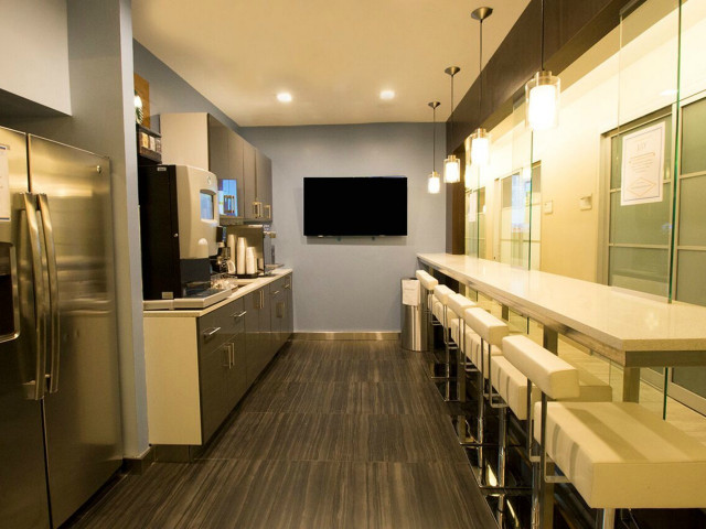 315 Madison Avenue in New York