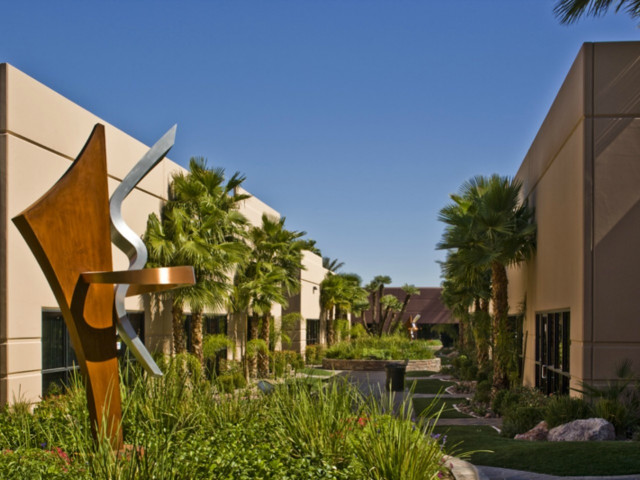 5940 South Rainbow Boulevard in Spring Valley