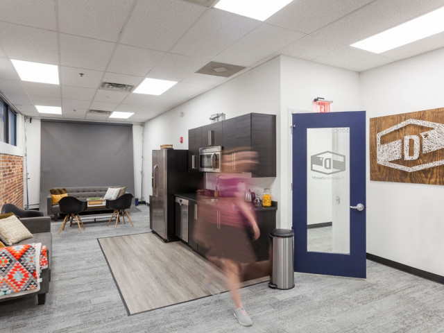 25 N Market St in Jacksonville