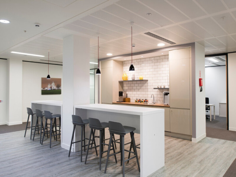 15300 Croydon Dr in Surrey