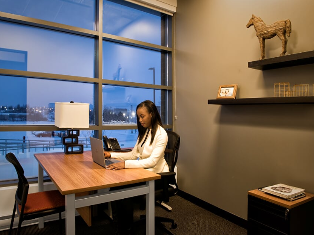 180 Northfield Dr W in Waterloo